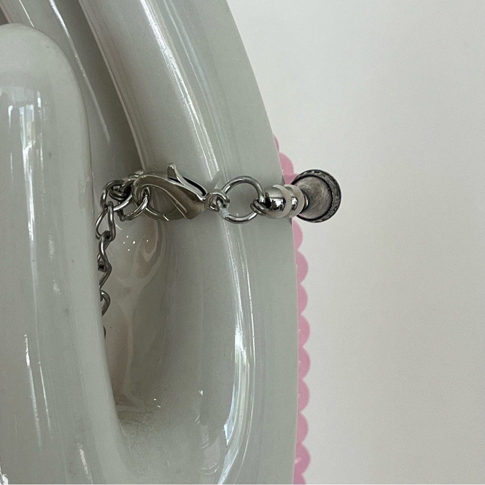 Pink Lucite Beaded Necklace - Picture 12 of 15